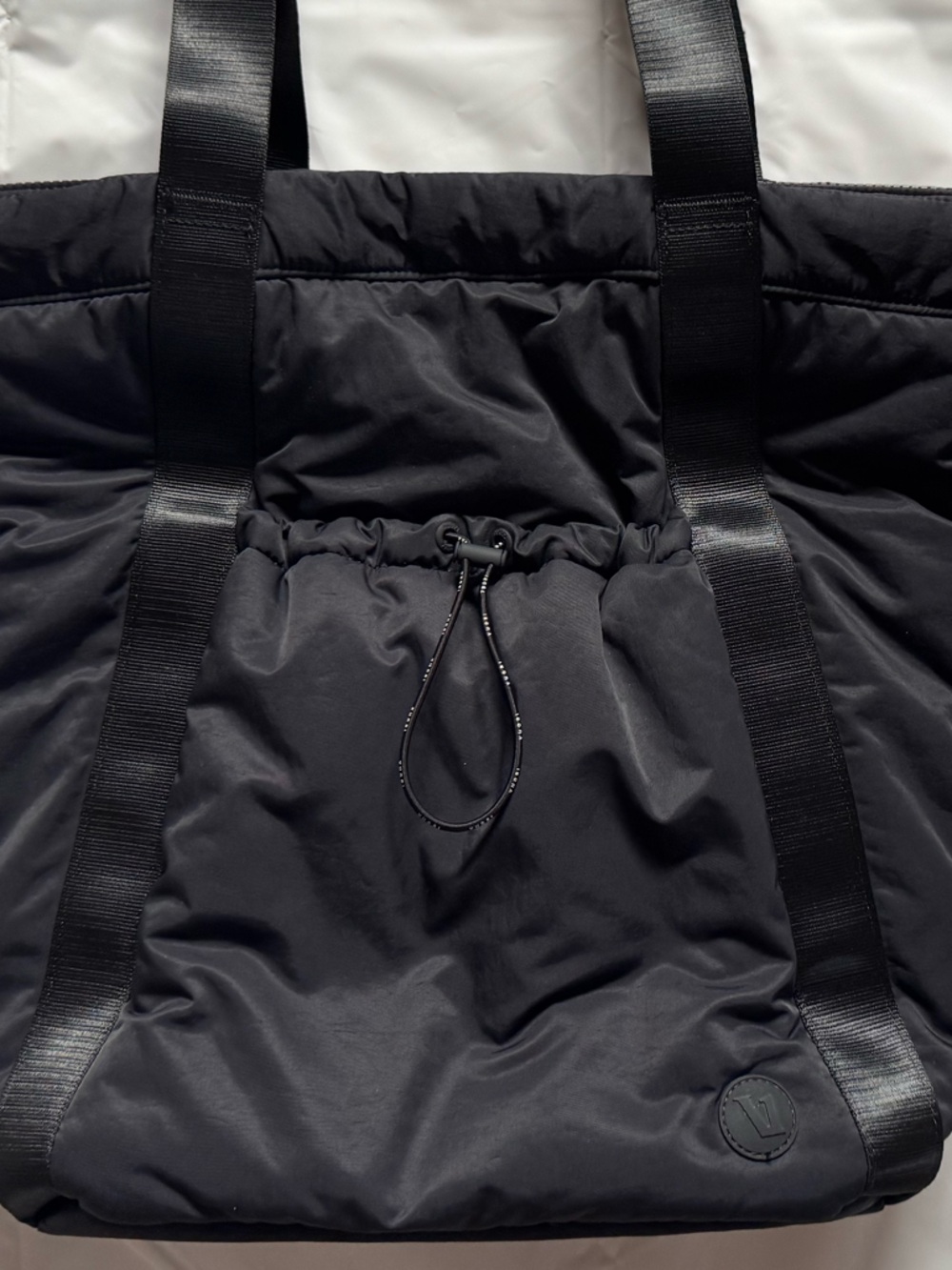 VUORI•ALL AROUND TOTE•BLACK•OS - Picture 5 of 10